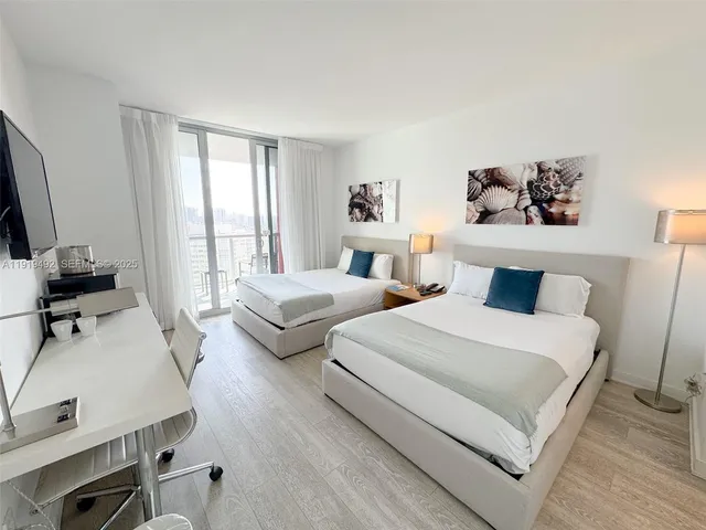 $489,900 | 2602 East Hallandale Beach Boulevard, Unit R1807, Hallandale Beach, FL 33009