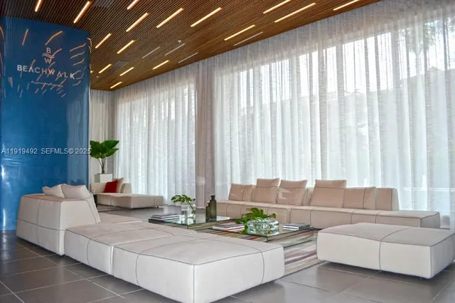 $489,900 | 2602 East Hallandale Beach Boulevard, Unit R1807, Hallandale Beach, FL 33009