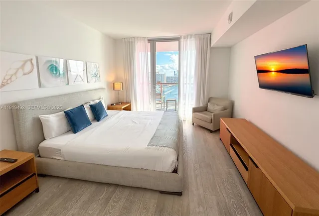 $489,900 | 2602 East Hallandale Beach Boulevard, Unit R1807, Hallandale Beach, FL 33009