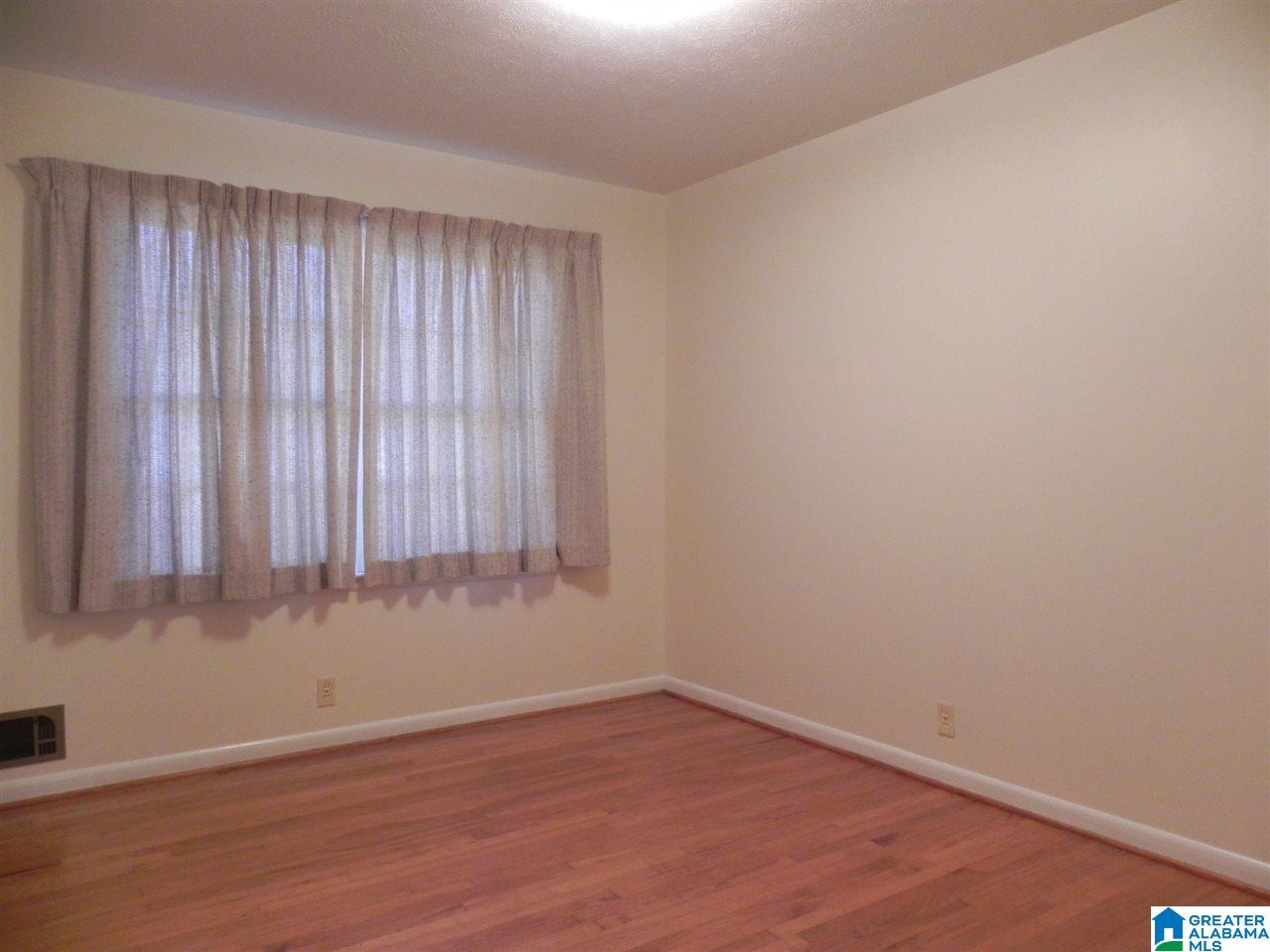 1009 Conger Road Anniston, AL 36207 - Photo 17 of 31