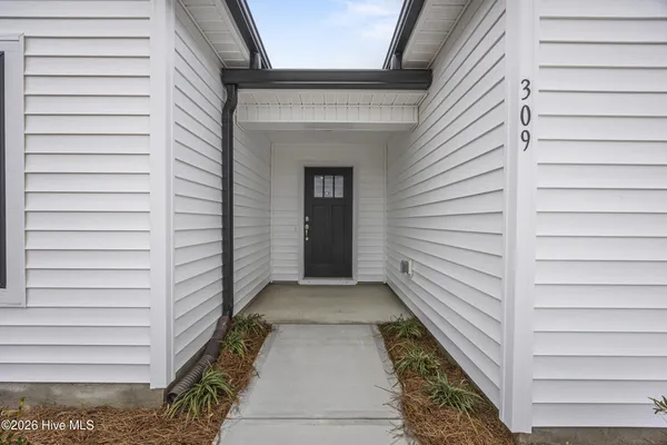 $399,900 | 308 Riva Ridge, Burgaw, NC 28425
