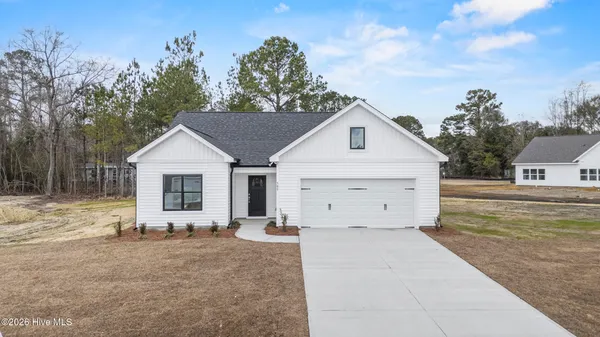$399,900 | 308 Riva Ridge, Burgaw, NC 28425