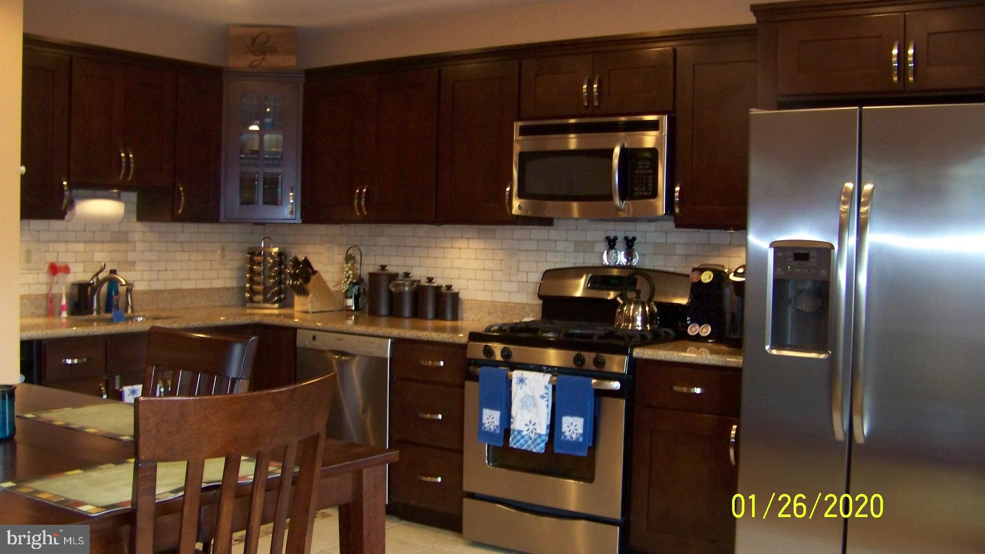 3342 Fordham Road Philadelphia, PA 19114 - Photo 4 of 26 Gallery Image 4