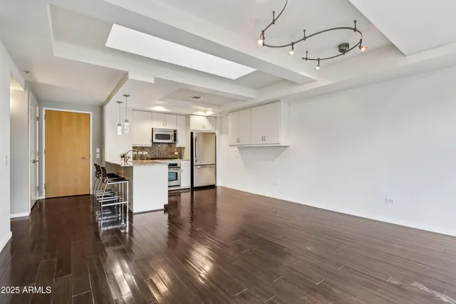 $2,499 | 7147 East Rancho Vista Drive, Unit 5003, Scottsdale, AZ 85251