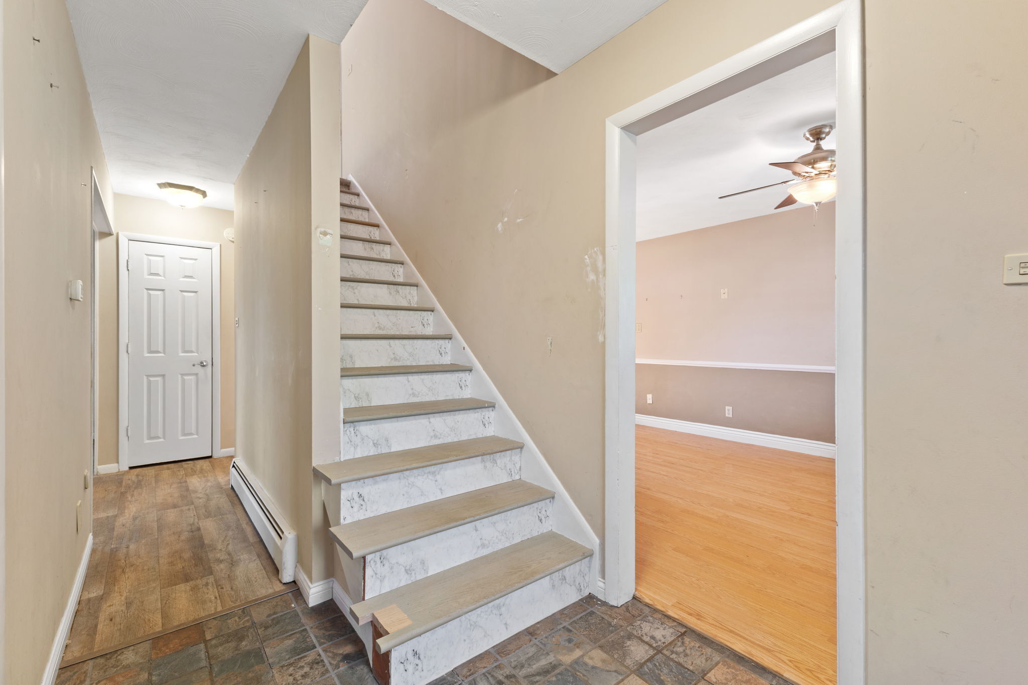 3015 Fisher Road Indianapolis, IN 46239 - Photo 5 of 33 Gallery Image 5