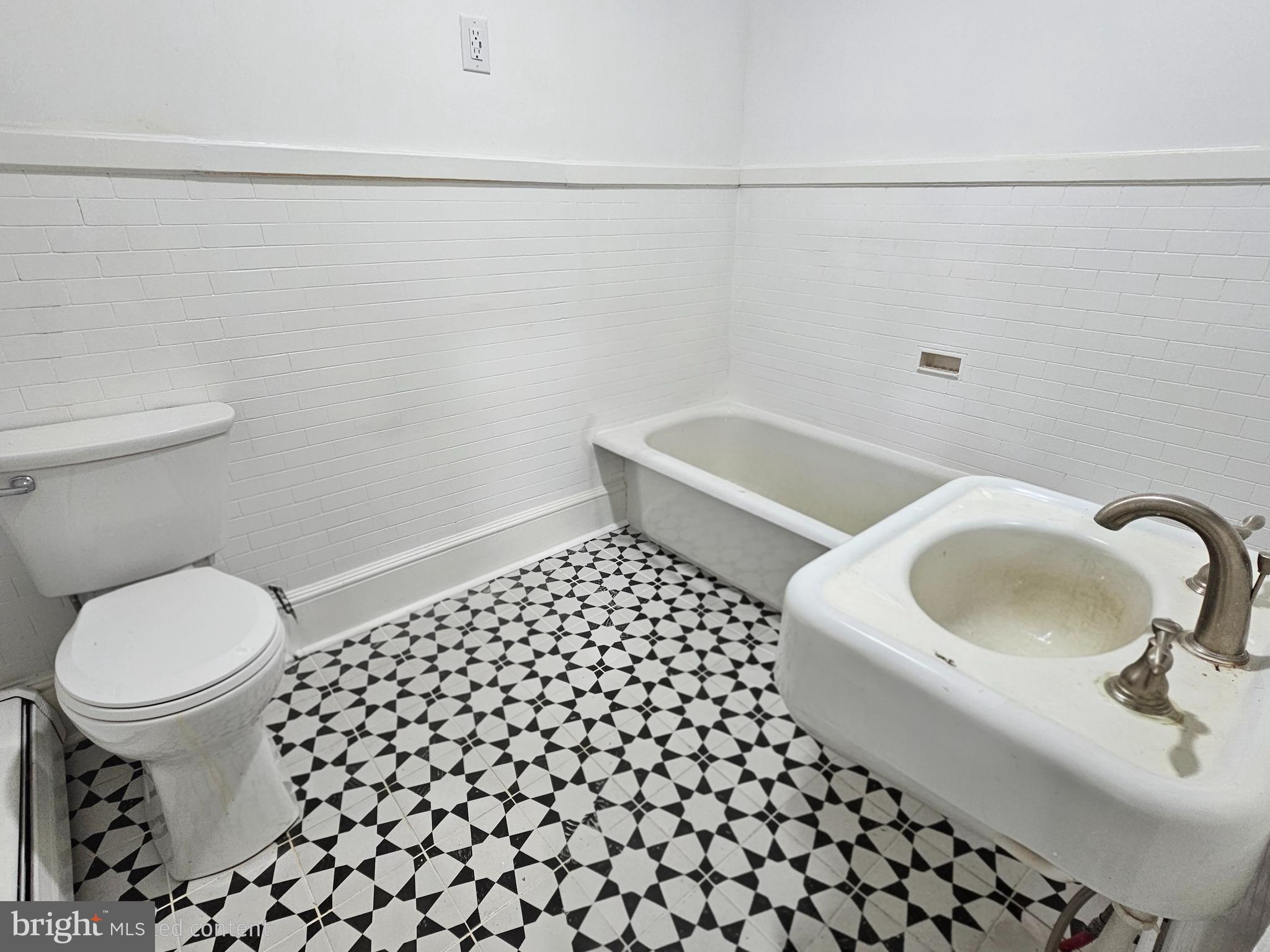 13245 Buena Vista Road Waynesboro, PA 17268 - Photo 43 of 54 bathroom ensuite