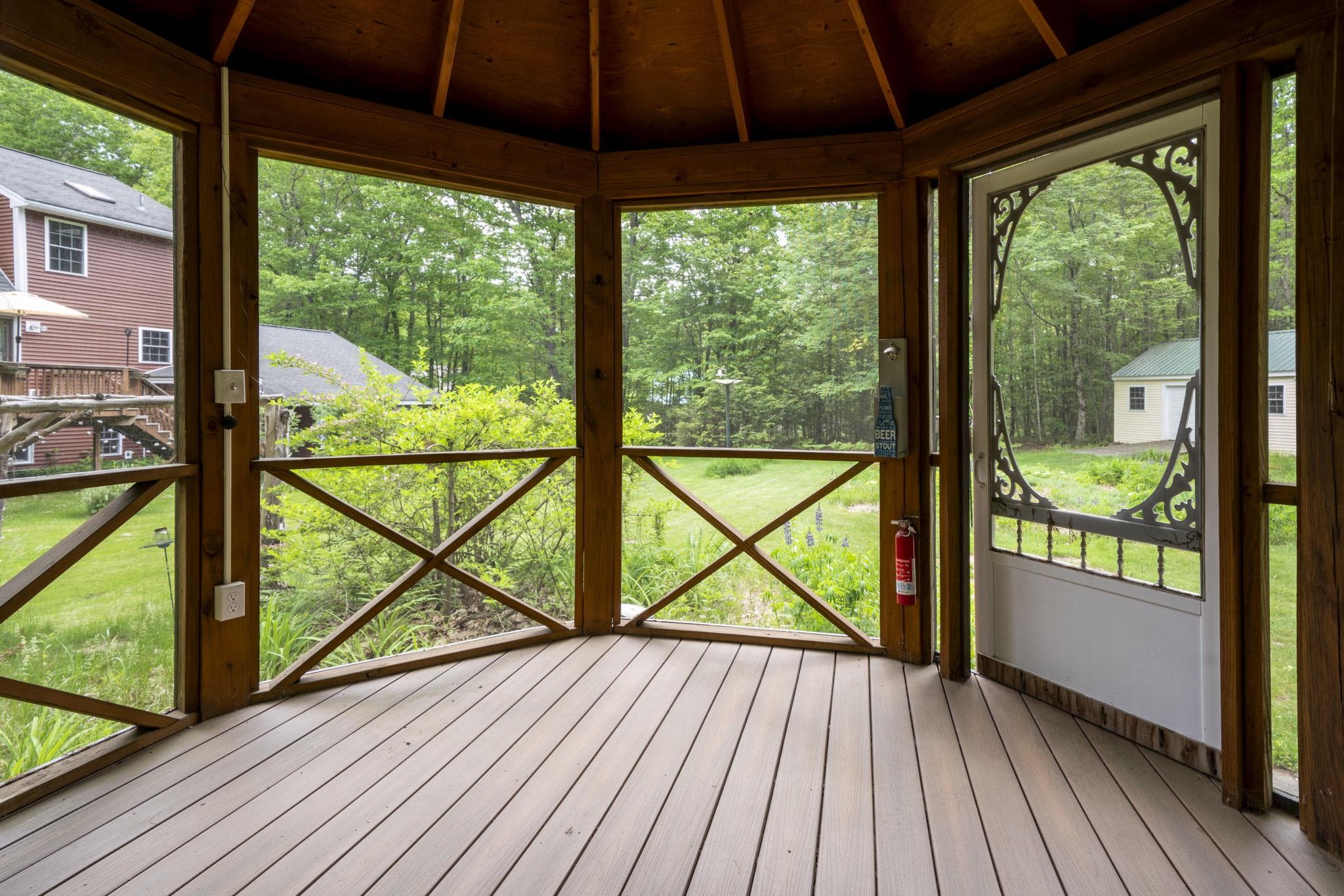141 Mitchell Road Nottingham, NH 03290 - Photo 13 of 59