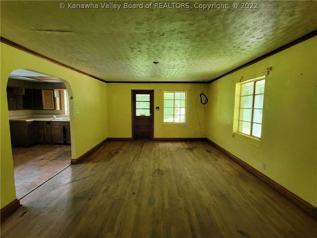 10844 Frame Road Elkview, WV 25071 - Photo 11 of 22 Gallery Image 11