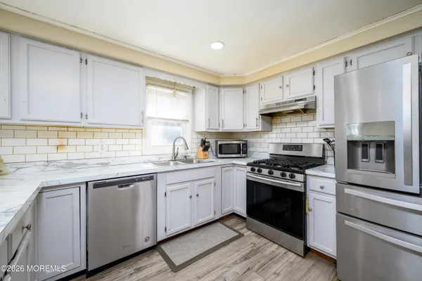 $4,000 | 570 Eltone Road, Jackson, NJ 08527