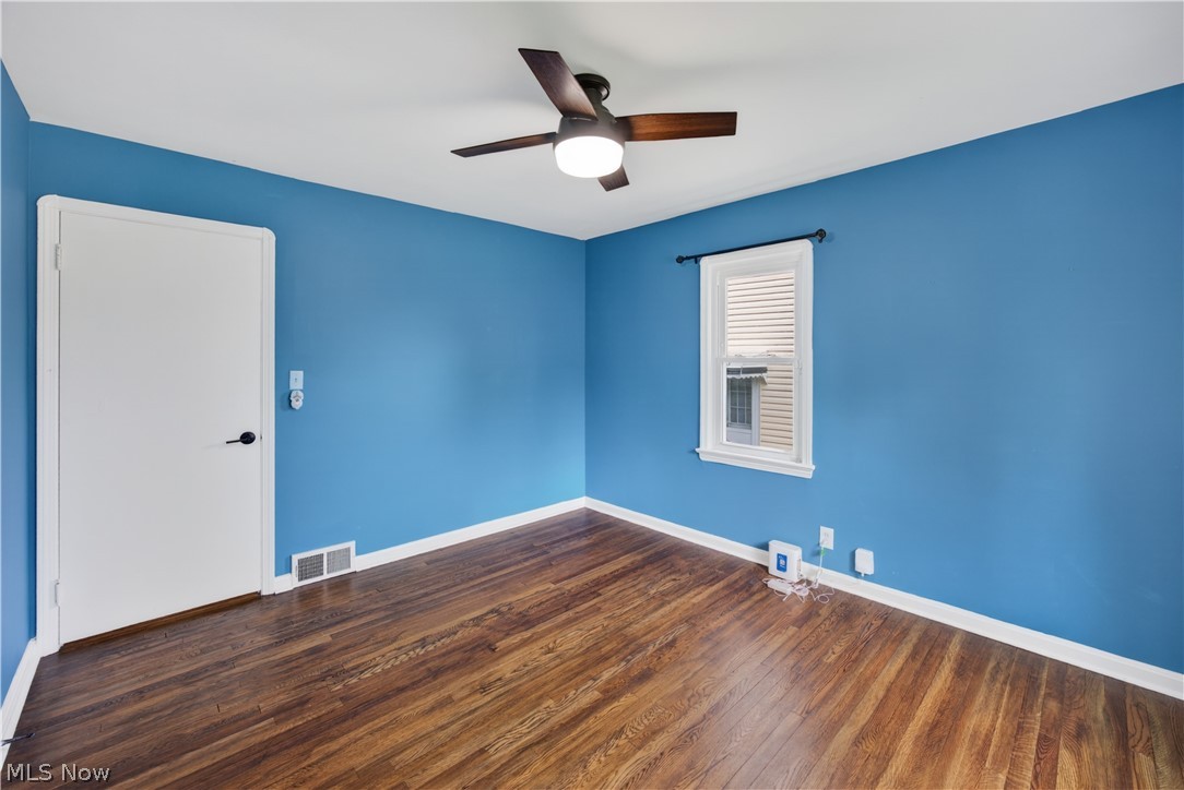 4186 Lambert Road South Euclid, OH 44121 - Photo 21 of 36 The Second Bedroom