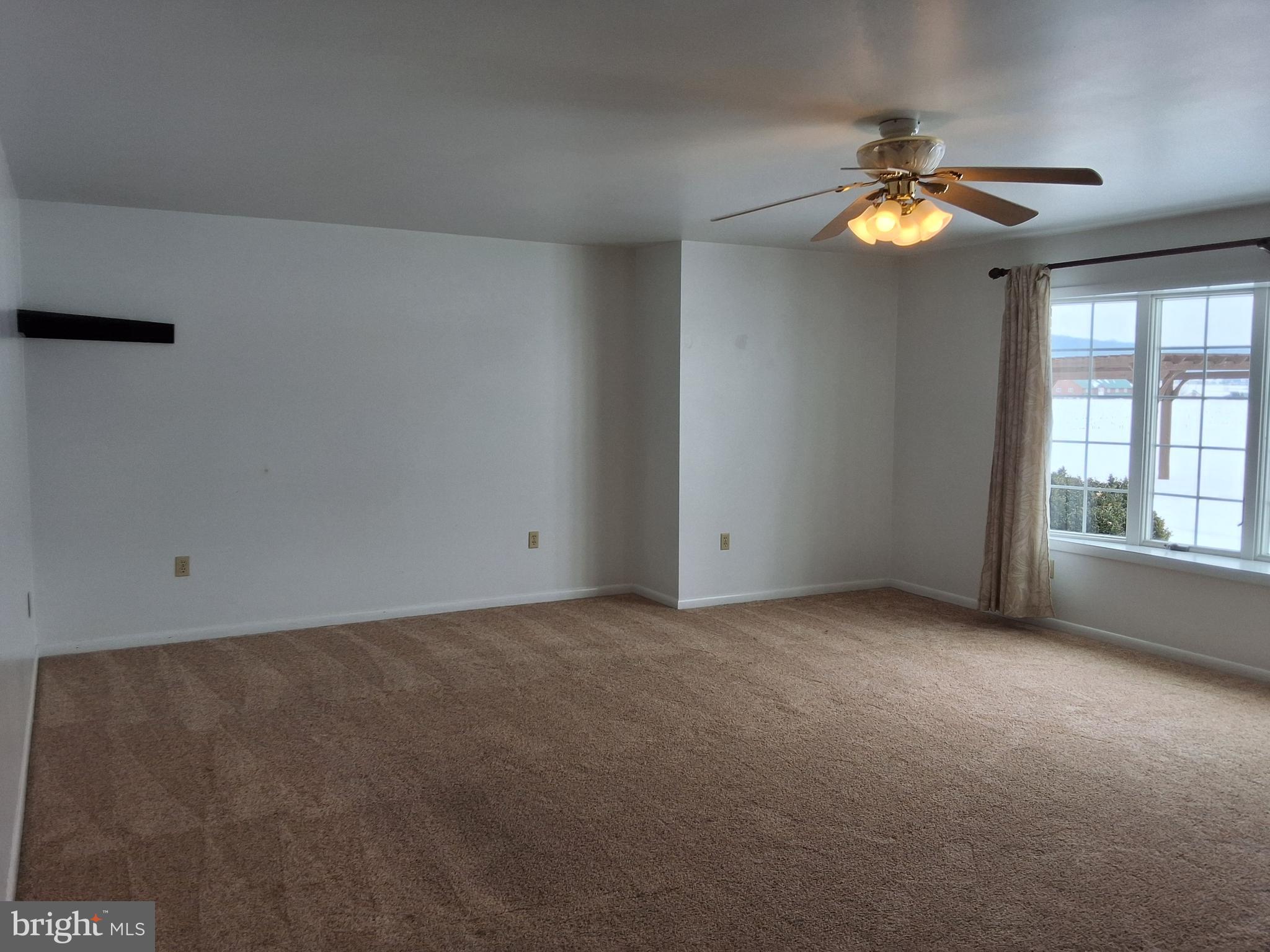 645 Peters Road New Holland, PA 17557 - Photo 6 of 40