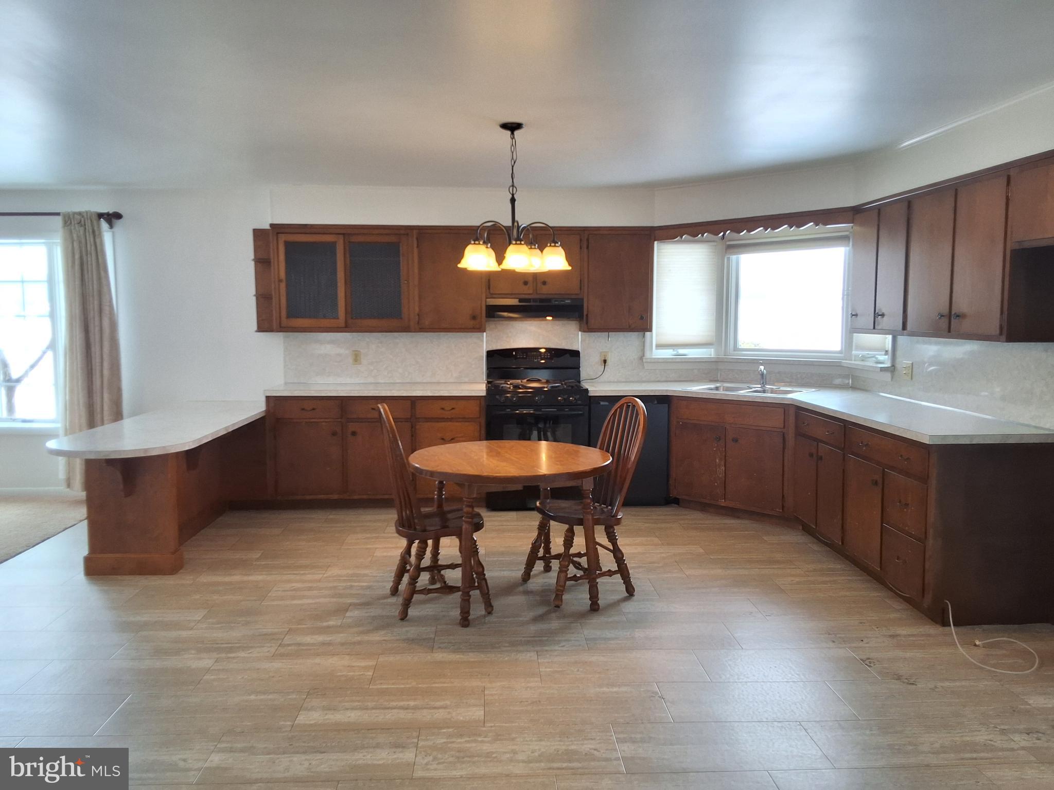 645 Peters Road New Holland, PA 17557 - Photo 8 of 40