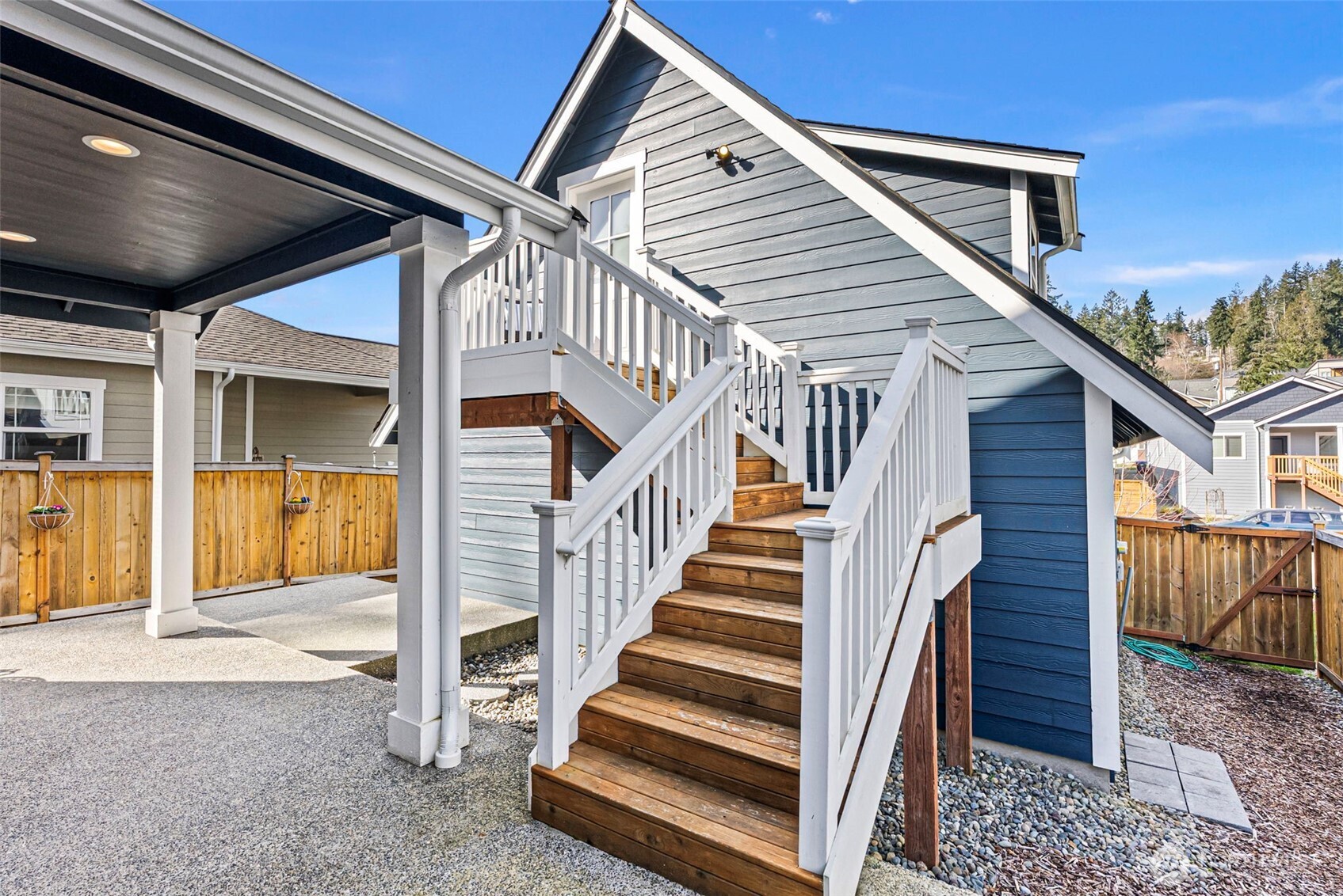 71 East Sullivan Street Allyn, WA 98524 - Photo 28 of 37