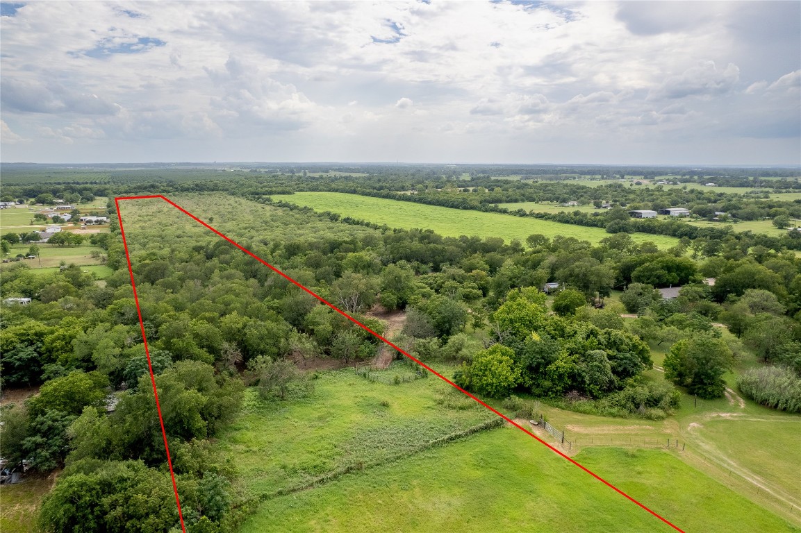 969 Rd Elgin Tx 78602 Road Elgin, TX 78621 - Photo 8 of 17 a view of a city