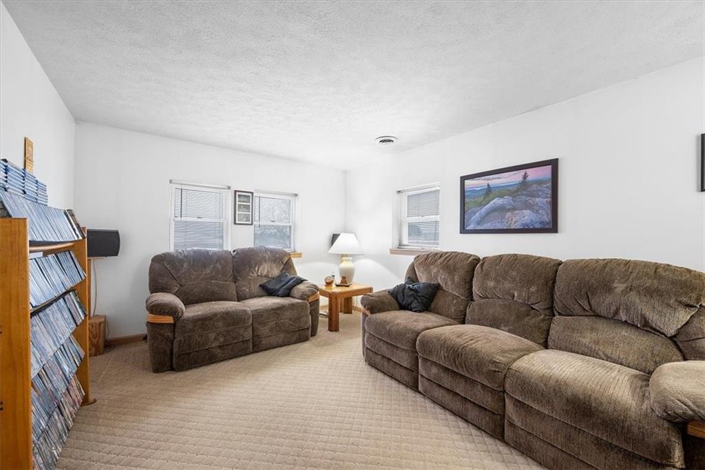 545 Hite Road Cheswick, PA 15024 - Photo 6 of 19 Gallery Image 6