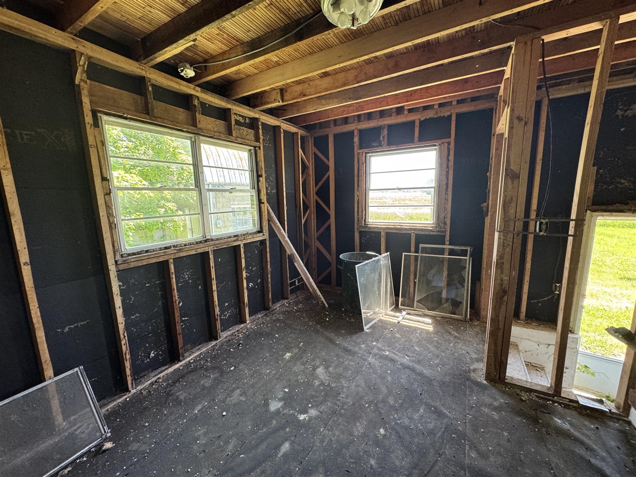 16121 Three Oaks Road Three Oaks, MI 49128 - Photo 8 of 19