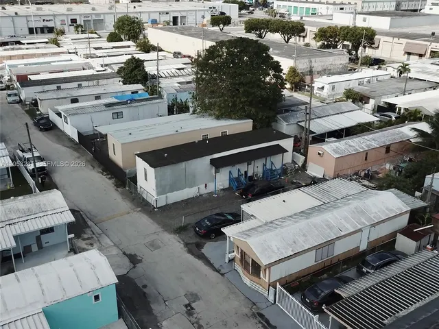 $100,000 | 4111 Northwest 37th Avenue, Unit B211, Miami, FL 33142