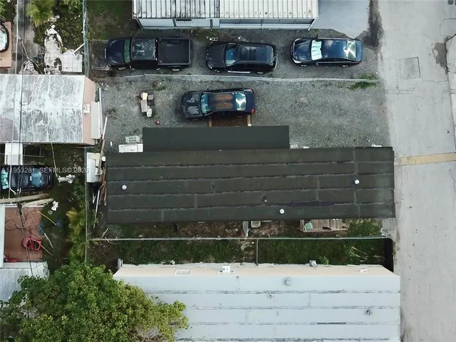 $100,000 | 4111 Northwest 37th Avenue, Unit B211, Miami, FL 33142