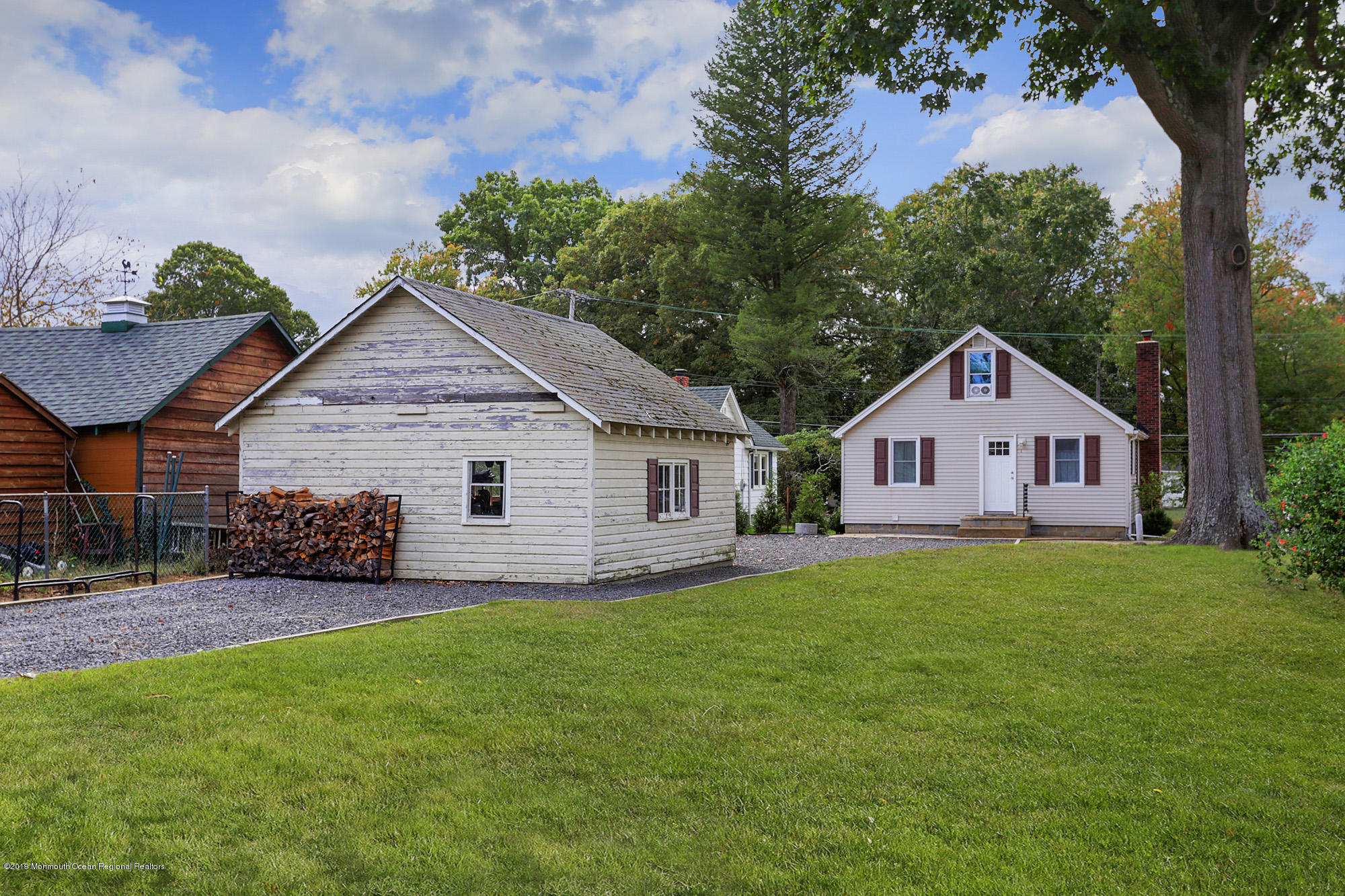 26 Weaverville Road Freehold, NJ 07728 - Photo 6 of 17 IMG_9319_20_21_22_23