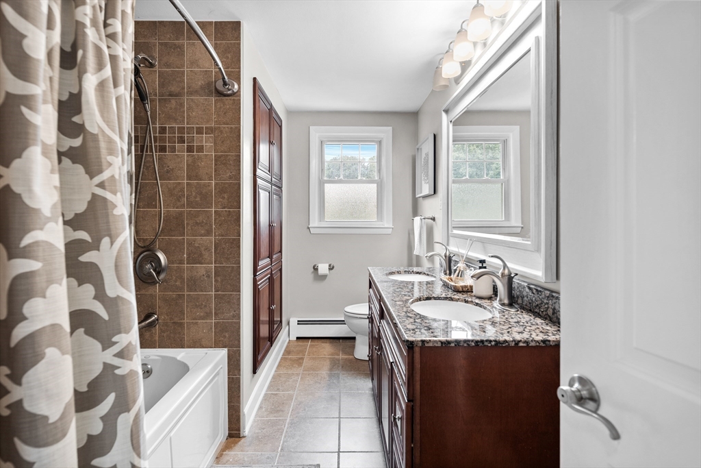 4 Dundee Street Salem, MA 01970 - Photo 13 of 27