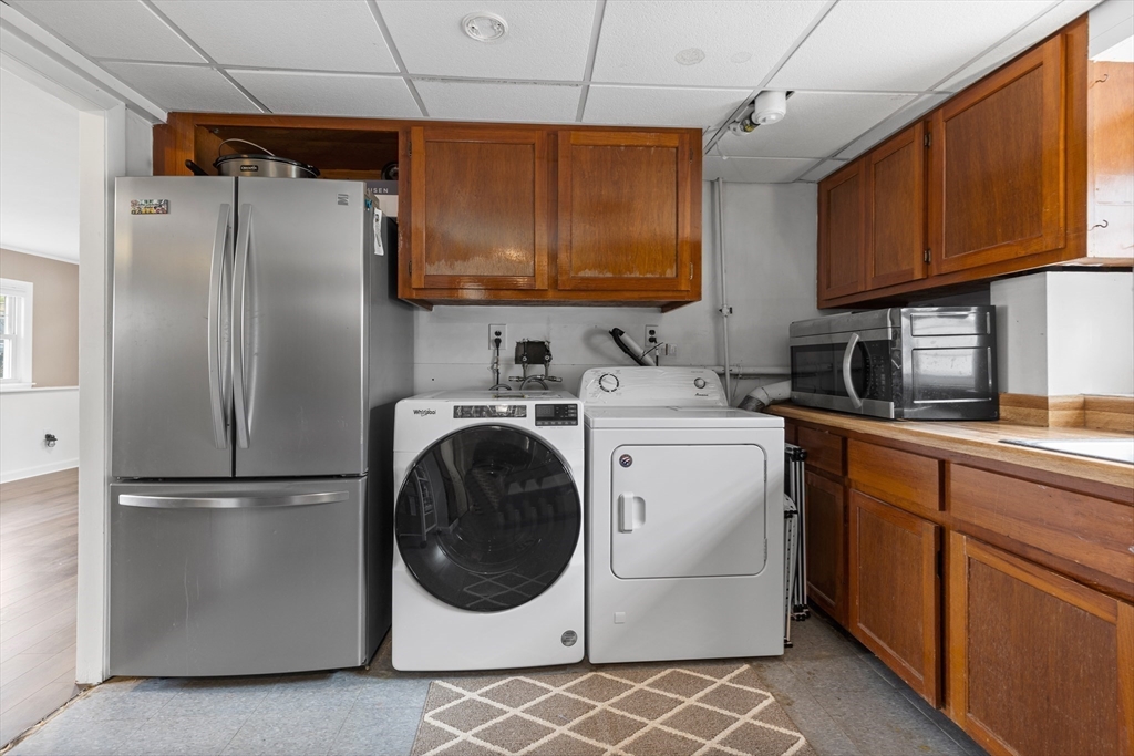 4 Dundee Street Salem, MA 01970 - Photo 17 of 27