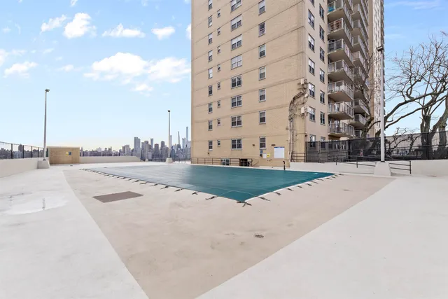 $268,000 | 6600 Boulevard East, Unit 15F, West New York, NJ 07093