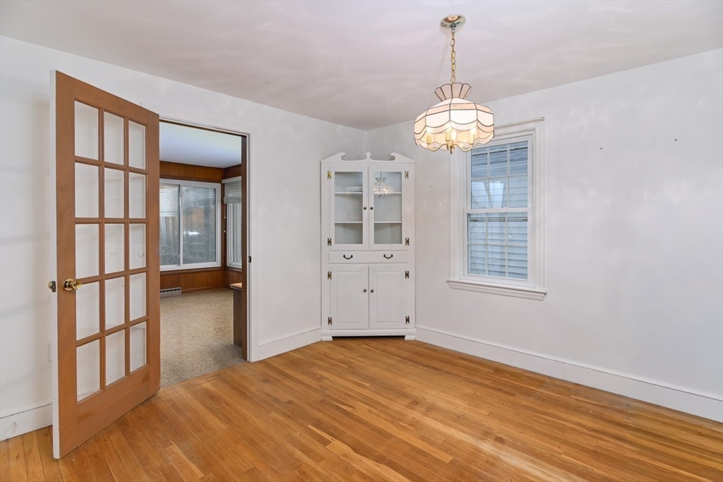 94 Old Oaken Bucket Road Scituate, MA 02066 - Photo 9 of 21 Gallery Image 9
