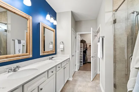 $459,900 | 8213 White Star Drive, Fuquay-Varina, NC 27526