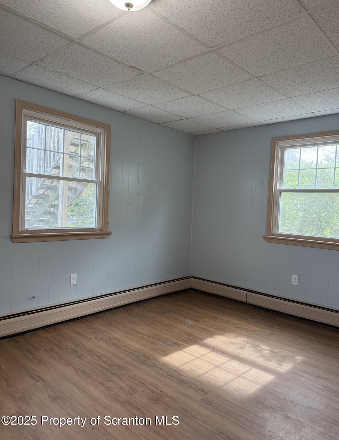 134 Market Street Moscow, PA 18444 - Photo 7 of 11 an empty room with a window