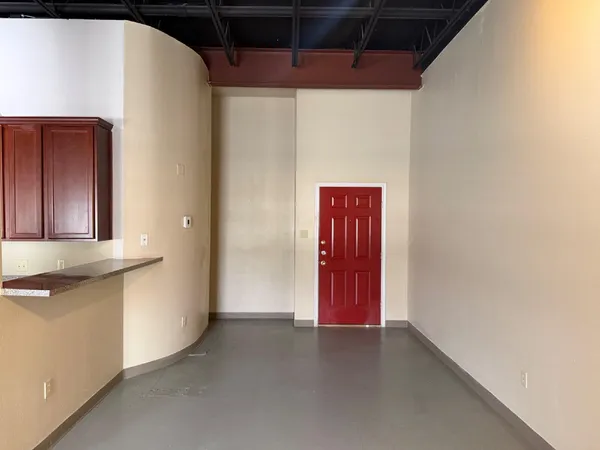 $925 | 1414 Texas Avenue, Unit 7B, Lubbock, TX 79401