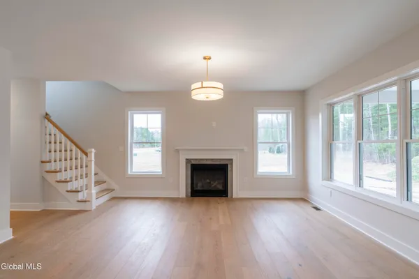 $752,000 | 8 Indigo Way, Wilton, NY 12831