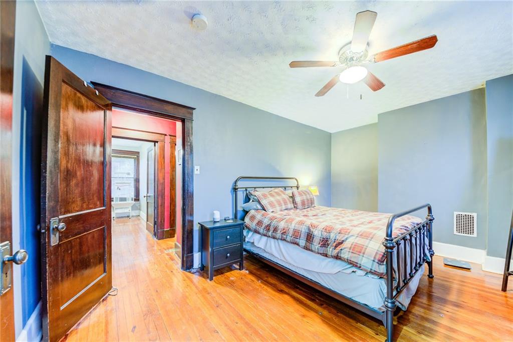 3970 Brandon Road Pittsburgh, PA 15212 - Photo 16 of 23 Gallery Image 16