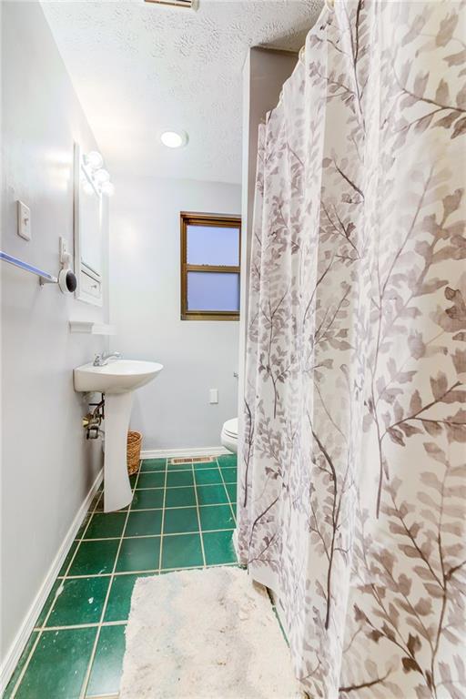 3970 Brandon Road Pittsburgh, PA 15212 - Photo 20 of 23 Gallery Image 20