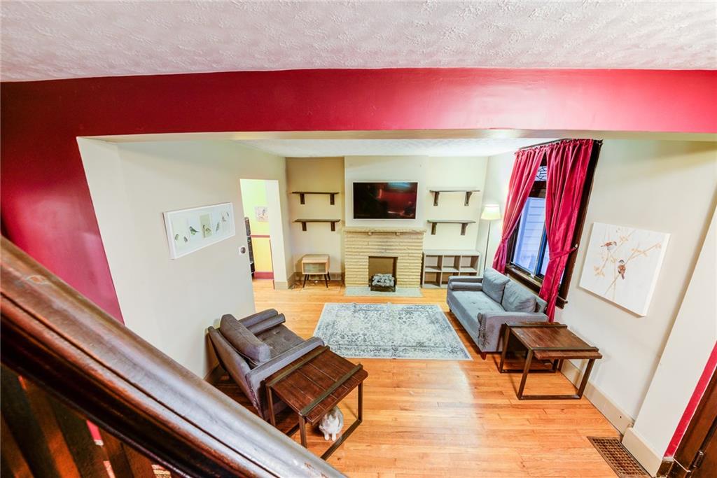3970 Brandon Road Pittsburgh, PA 15212 - Photo 5 of 23 Gallery Image 5