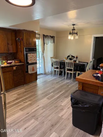 $332,000 | 919 Golden W Court, Tehachapi, CA 93561