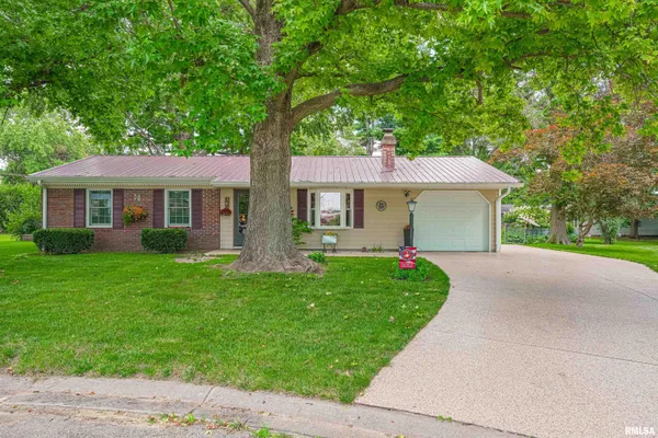 $175,000 | 14 Tulip Drive, Lincoln, IL 62656