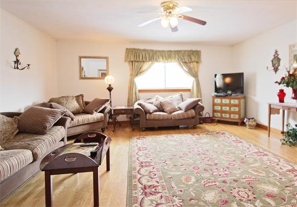 21 Addison Street Gloucester, MA 01930 - Photo 7 of 25 Gallery Image 7