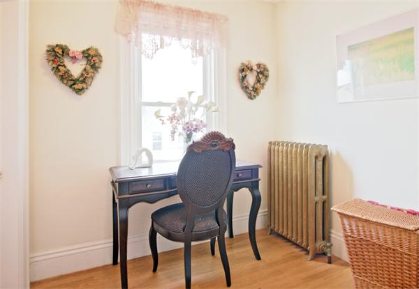 21 Addison Street Gloucester, MA 01930 - Photo 8 of 25 Gallery Image 8