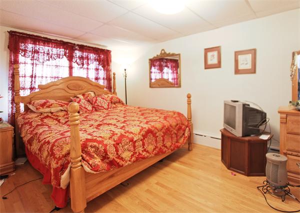 21 Addison Street Gloucester, MA 01930 - Photo 9 of 25 Gallery Image 9