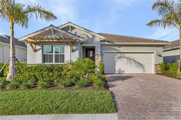 $8,000 | 379 Grace Bay Lane, Naples, FL 34114