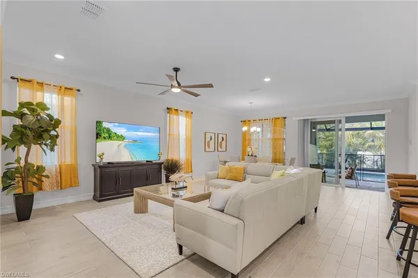 $8,000 | 379 Grace Bay Lane, Naples, FL 34114