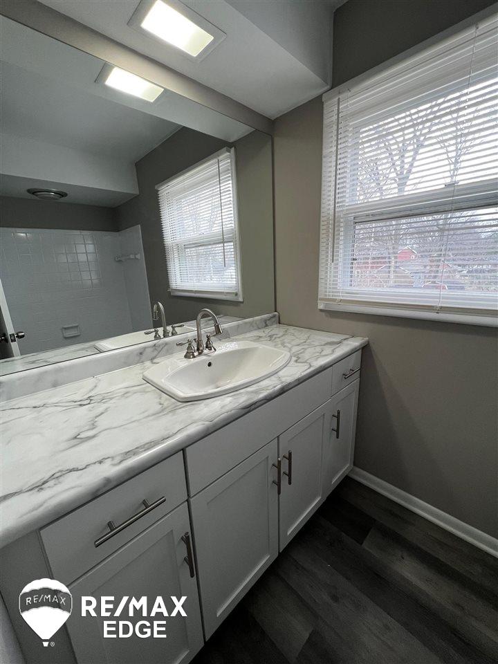 1393 Williamsburg Road Flint, MI 48507 - Photo 13 of 23 50069813-12.JPG