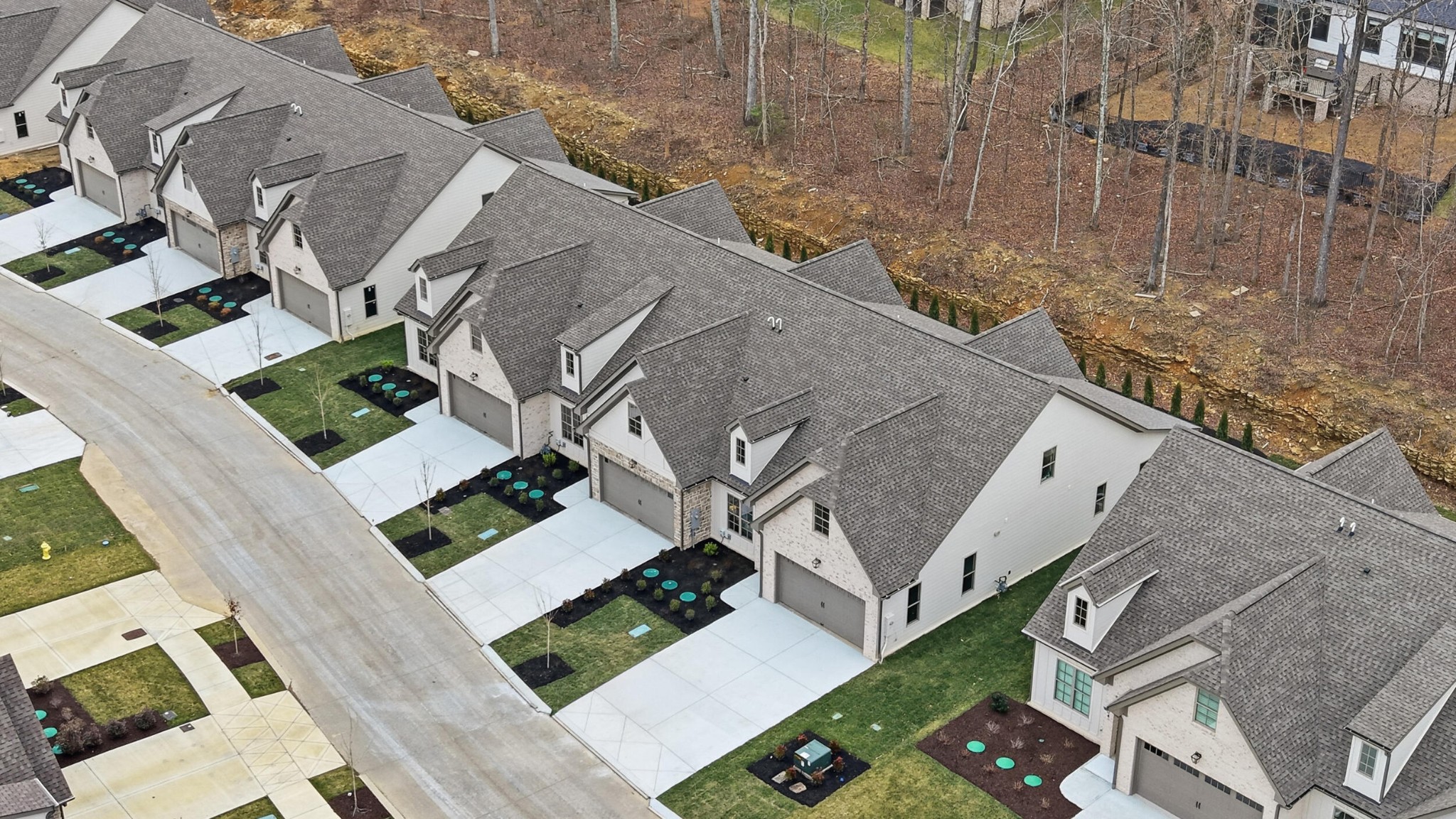 4692 Dempsey Way Chattanooga, TN 37419 - Photo 36 of 37 an aerial view of a house with a yard