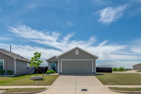 $235,000 | 5402 Majestro Way, Forney, TX 75126
