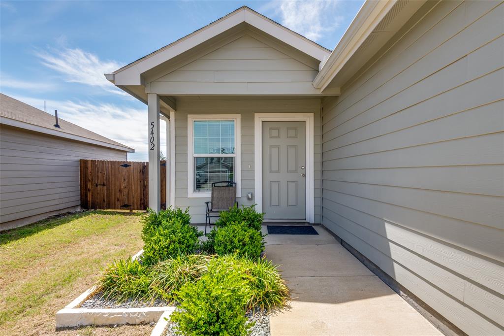 5402 Majestro Way Forney, TX 75126 - Photo 4 of 24