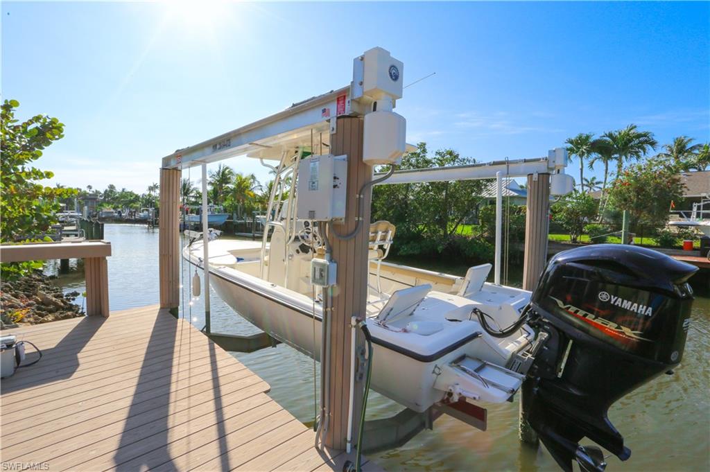 1480 Curlew Avenue Naples, FL 34102 - Photo 38 of 50