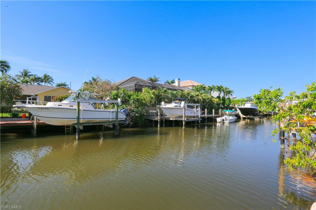 1480 Curlew Avenue Naples, FL 34102 - Photo 40 of 50