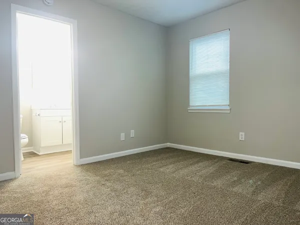 $995 | 314 Harwell Avenue, Unit 1, LaGrange, GA 30240