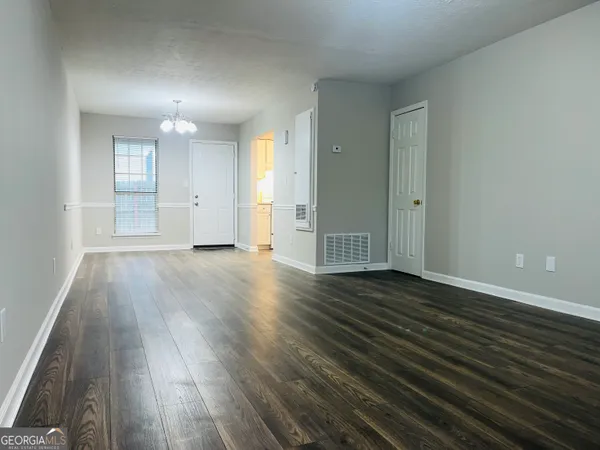 $995 | 314 Harwell Avenue, Unit 1, LaGrange, GA 30240