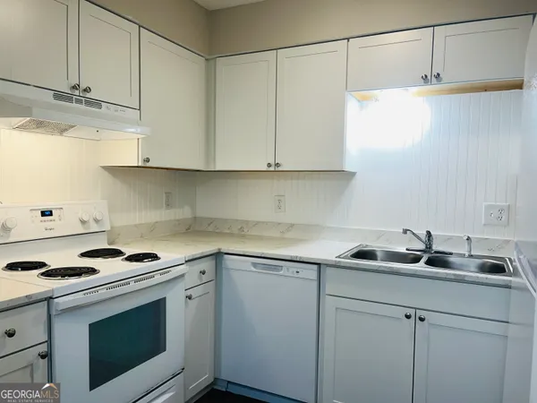 $995 | 314 Harwell Avenue, Unit 1, LaGrange, GA 30240